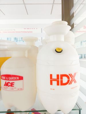 3-8L 35 পিসি/মিনিট স্বয়ংক্রিয় প্লাস্টিকের গোলাকার বালতি ইউভি স্ক্রিন প্রিন্টিং মেশিন